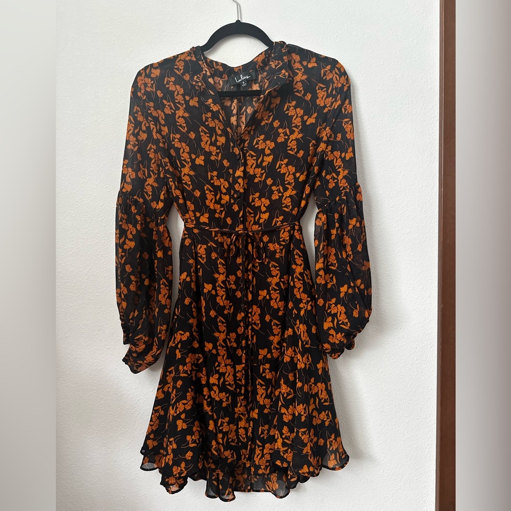 Lulus Orange Black Flowy Ruffle Midi Dress Tie Waist Puff Sleeves Size M - Picture 4 of 6